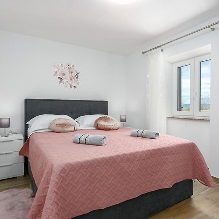 Apartment Ivana Malinska Kültér fotó